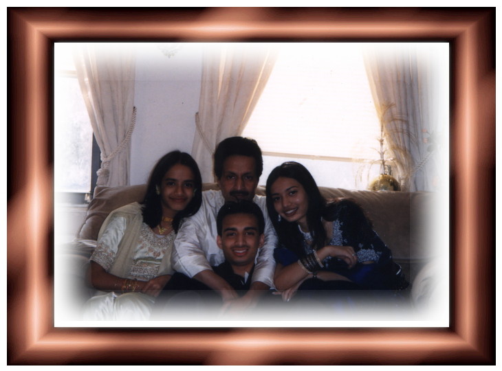 RUSSELL'S FAMILY FATHER & CHILDREN.JPG